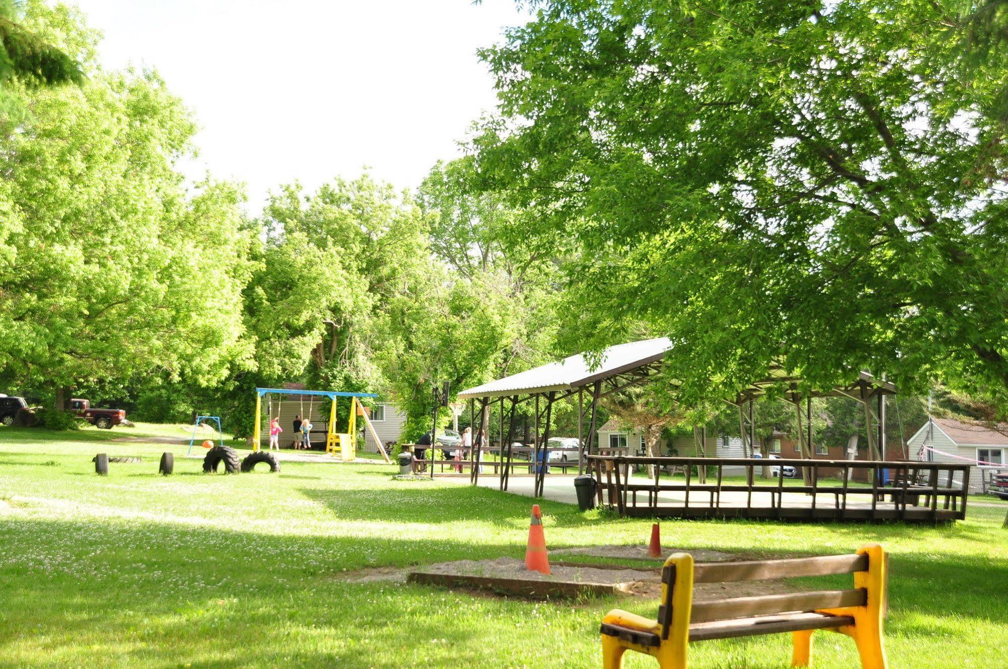 Lake Dalrymple Resort Lagoon City Dış mekan fotoğraf
