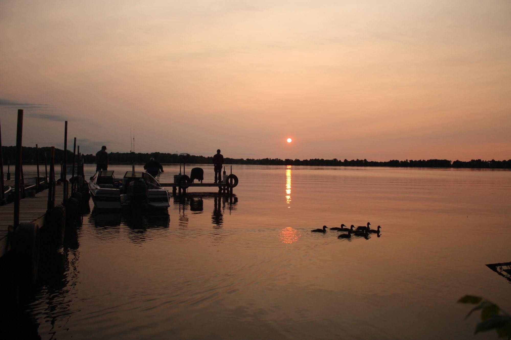 Lake Dalrymple Resort Lagoon City Dış mekan fotoğraf